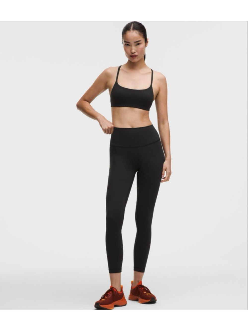 Women's Lululemon Black Wunder Train High-Rise Tight 25" Leggings Size 6